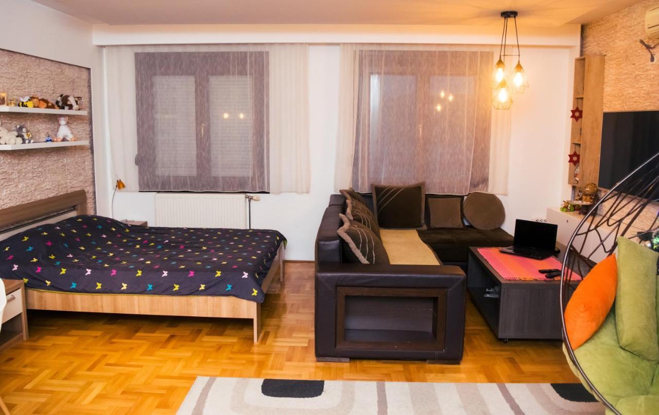 Apartment Aleksija Nis Exterior photo